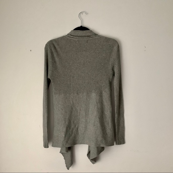 *SOLD* Forever 21 | ribbed light grey waterfall cardigan - Picture 8 of 8